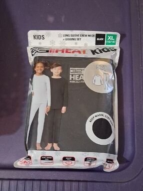 32 Degrees Kids Matching Set Black and White Long Sleeve Crew Neck + Leggings